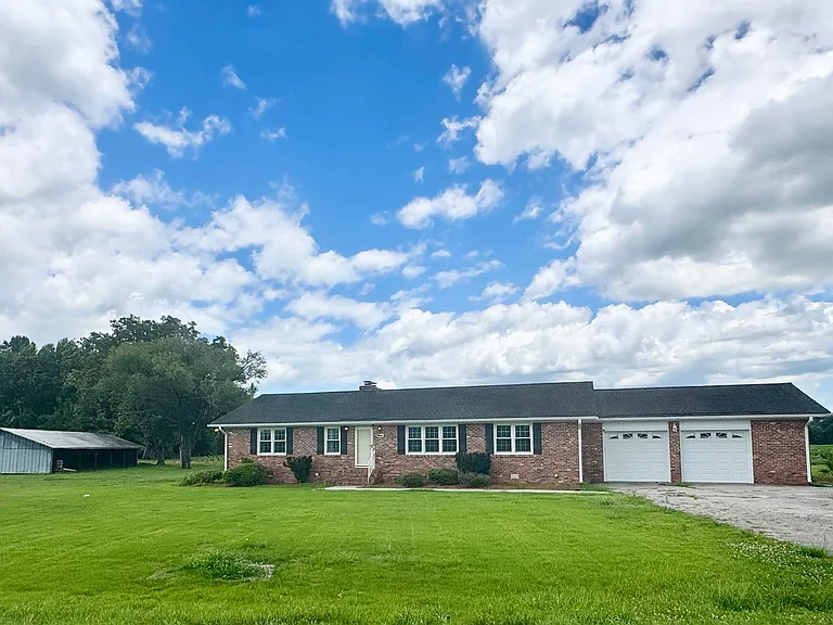 1280 Highway 139 — Photo 4