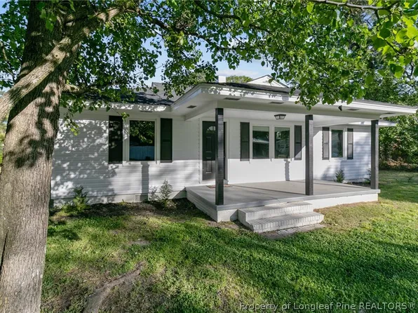 203 River Rd, Selma, NC 27576
