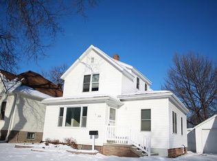 204 Water St SE, Sleepy Eye, MN 56085