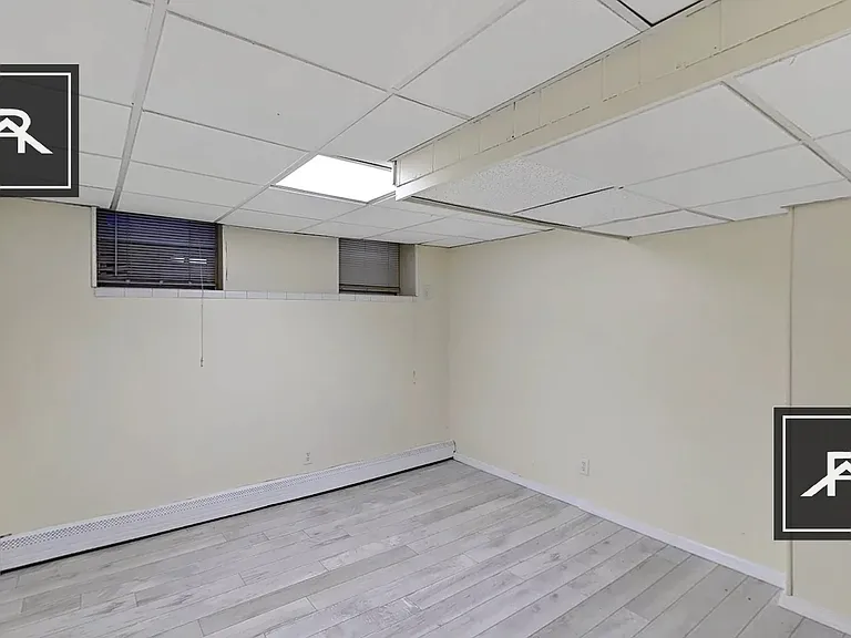 17 Glenville Ave #15 — Photo 5