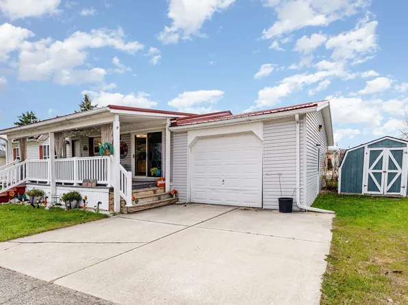 7353 Bagpipe Dr, Alma, MI 48801