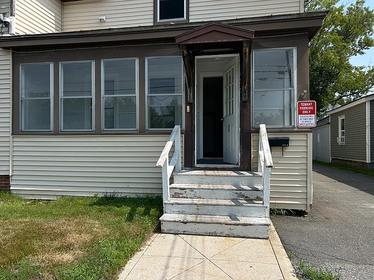 12 Bellevue St #1 — Photo 1