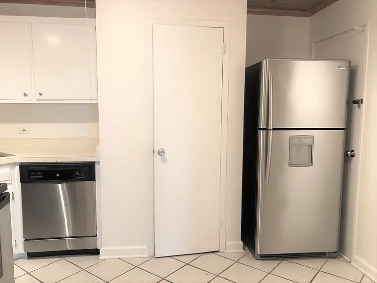 3415 W End Ave #212 — Photo 8