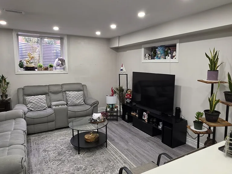 1108 Savoline Blvd #LOWER — Photo 7
