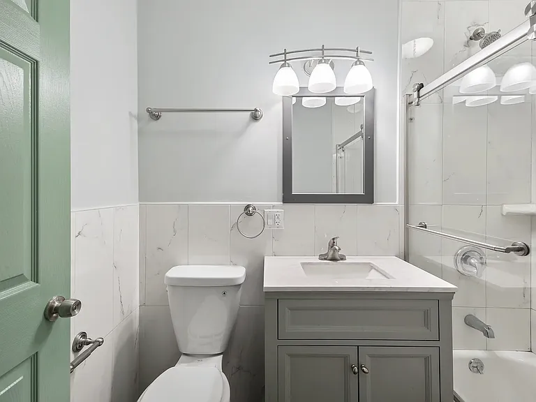 2036 2nd Ave #1 — Photo 5
