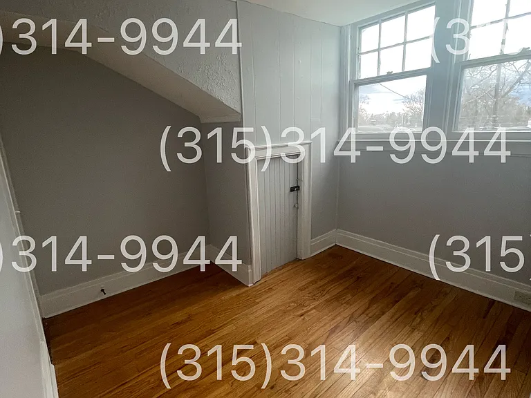 211 Russell Ave #2 — Photo 6