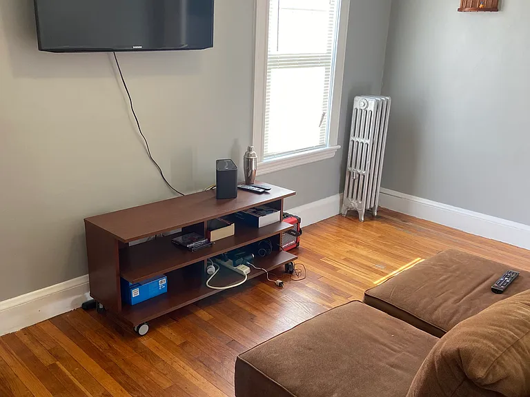15 Rice Ave #1 — Photo 9