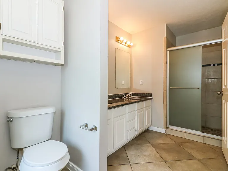 6207 Hampton Oak Ct — Photo 16