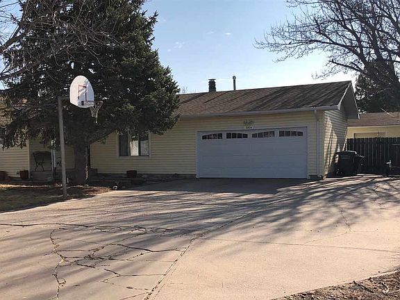 2nd image of 2804 Gary Ave