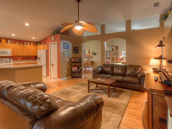 2nd image of 15541 Martinmeadow Dr