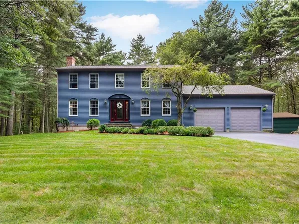 31 Catherine Wright Ct, West Greenwich, RI 02817