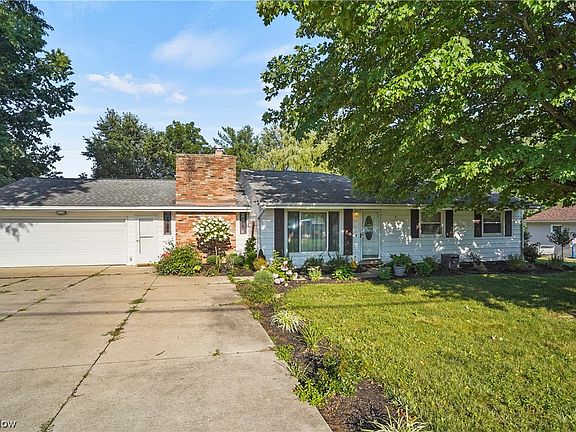 2nd image of 5472 Fairhill Dr