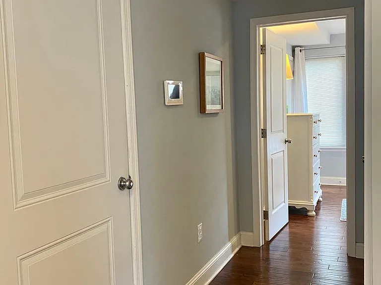 2228 Summer St #2 — Photo 8