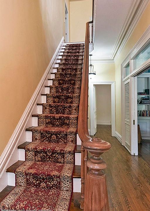 713 W Oliver St, Owosso, MI 48867 Zillow