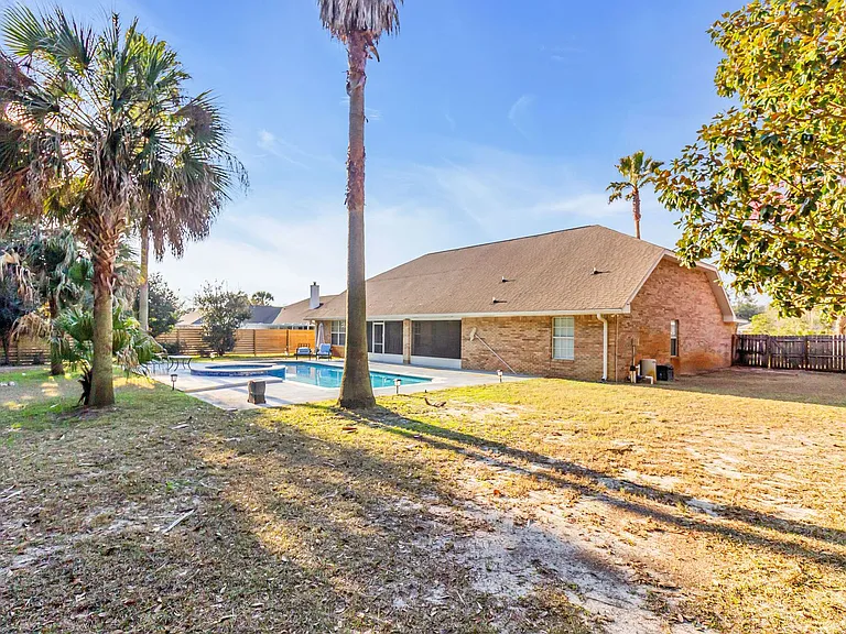 4429 Southminster Cir — Photo 42