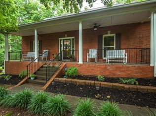 959 E Piney Rd, Dickson, TN 37055