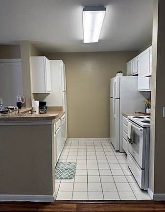 4th image of 3030 Hirschfield Rd APT 40B