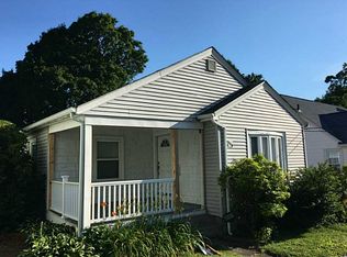 128 Lowden St, Pawtucket, RI 02860