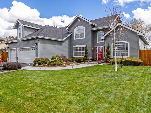 2nd image of 4417 La Habra Way
