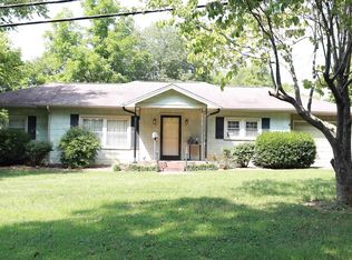 402 N Bedelia St, Scottsville, KY 42164