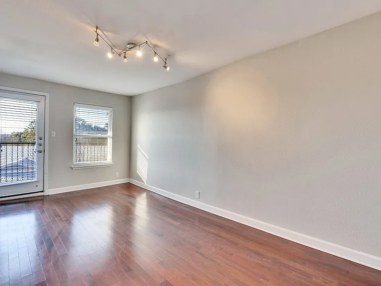 2020 S Congress Ave #1316 — Photo 20