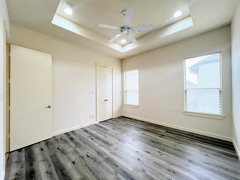 1126 Bonner St — Photo 13