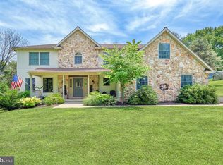 640 Beinhower Rd, Etters, PA 17319