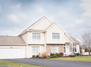 740 Hailey Dr, Webster, NY 14580