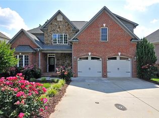 4416 Greystone Place Ct, Winston Salem, NC 27106