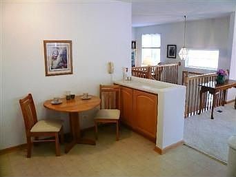 eating area buffet