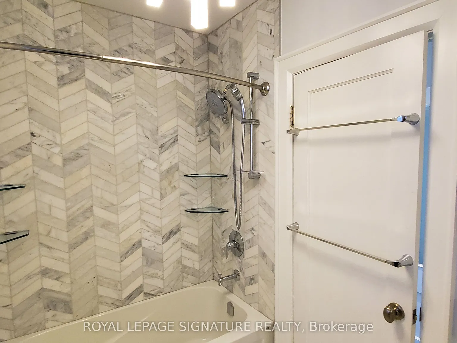 4 bed, $4,500 — Photo 4