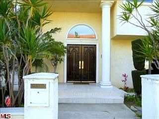 4th image of 2413 Achilles Dr