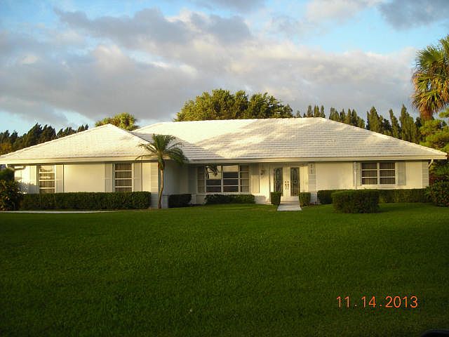 1st image of 4751 S Lake Dr