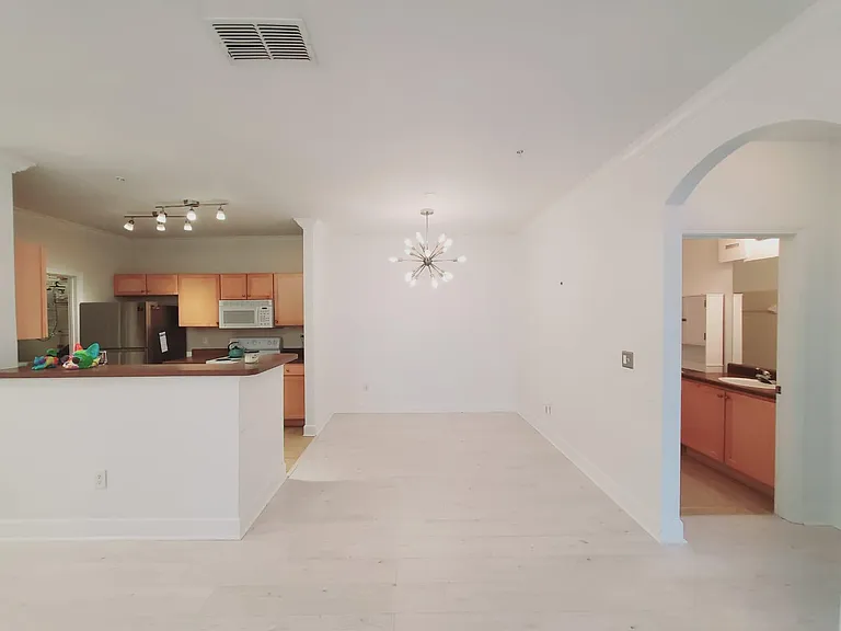 Dining room/Kitchen. New dimmable lights