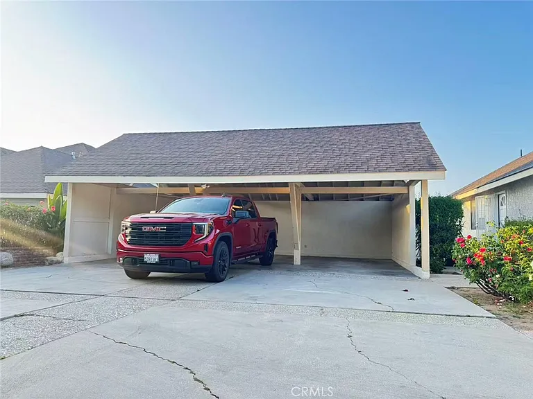 3233 E Cameron Ave — Photo 22