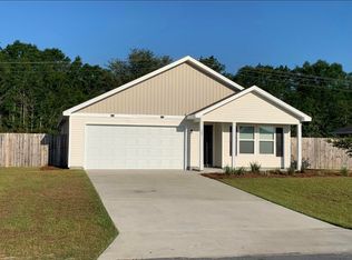 103 Cora Rd, Defuniak Springs, FL 32433