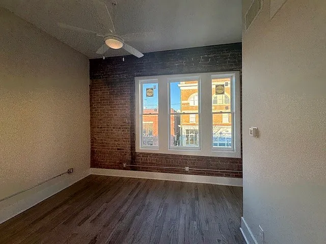 530 2nd St #B — Photo 12
