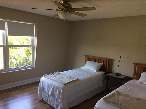 4th image of 200 Saint Andrews Blvd #0