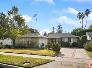 13436 Weddington St, Van Nuys, CA 91401