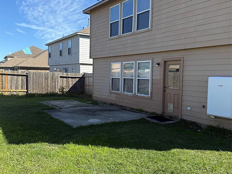 1330 Reedpoint Dr — Photo 25