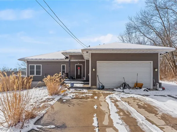 2958 Moyer Ave, Norton, OH 44203