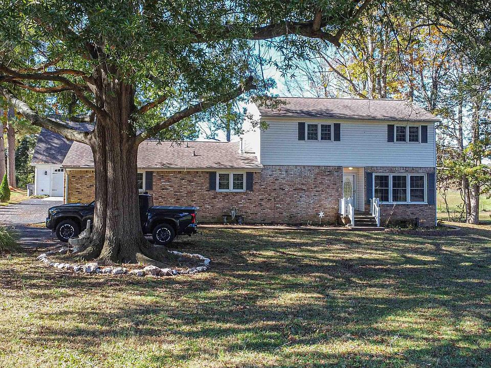 1st image of 145 Nickell Heights Rd