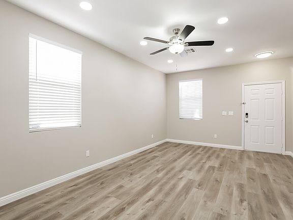 4th image of 2647 Cottonwillow St