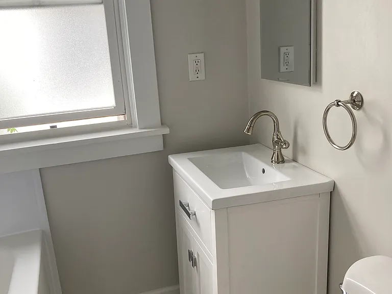 Bathroom with tub