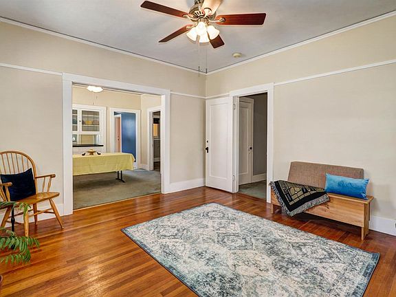 4th image of 317 23rd St