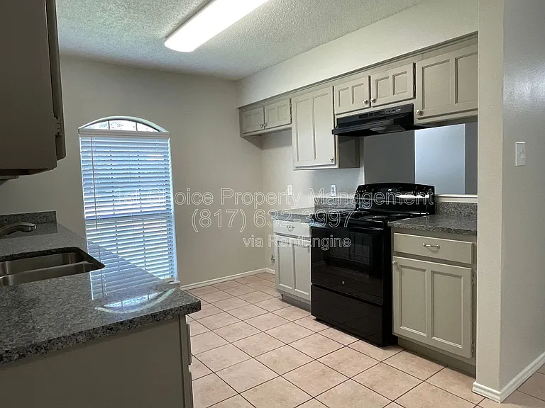 459 Little Valley Ct — Photo 10