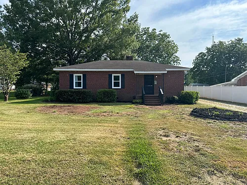 1116 Cornelia Cir Photo 1