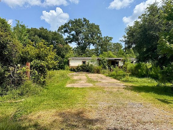 5th image of 10159 Peck Rd