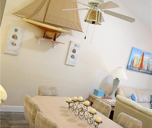 4th image of 7597 Captains Harbor Dr APT 1104