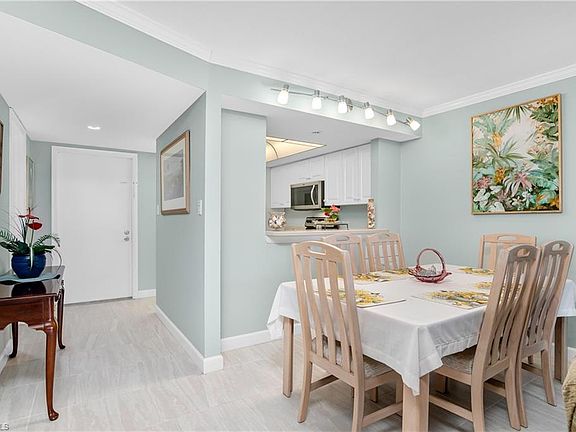 4th image of 25810 Cockleshell DR #E-117